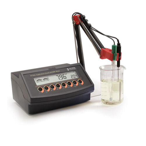 Hanna Hi 2221 Masa Tipi pH Metre Hanna Hi 2221 Masa Tipi pH Metre